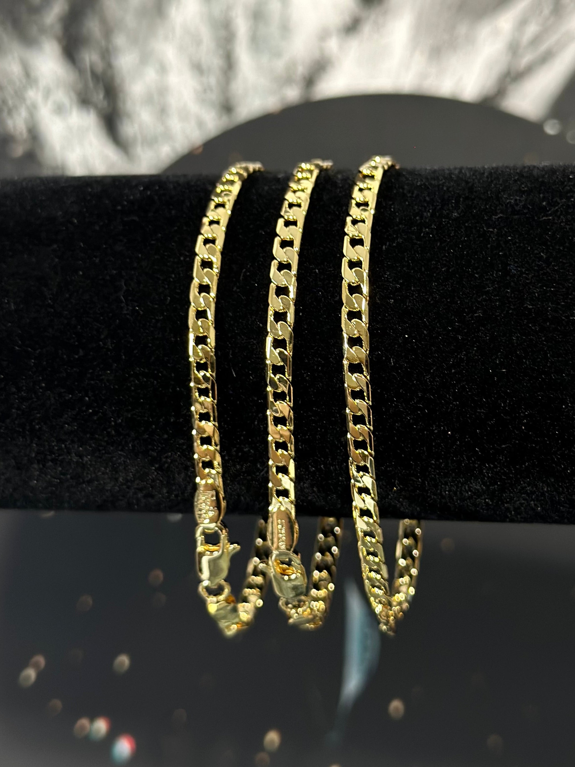 Pulsera Barbada 4mm Oro Laminado