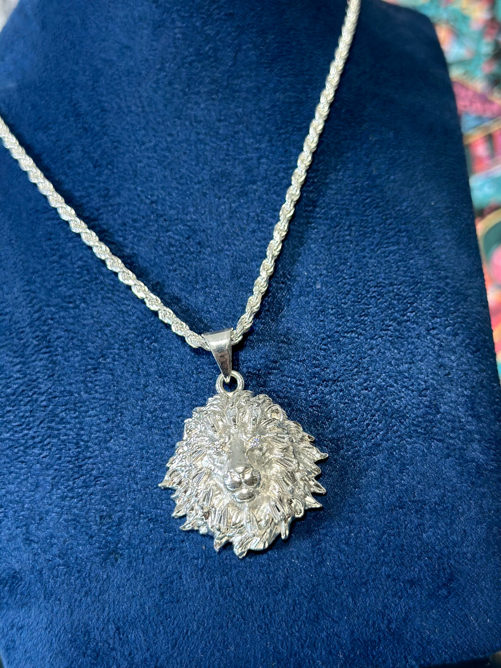 Dije León Plata .925