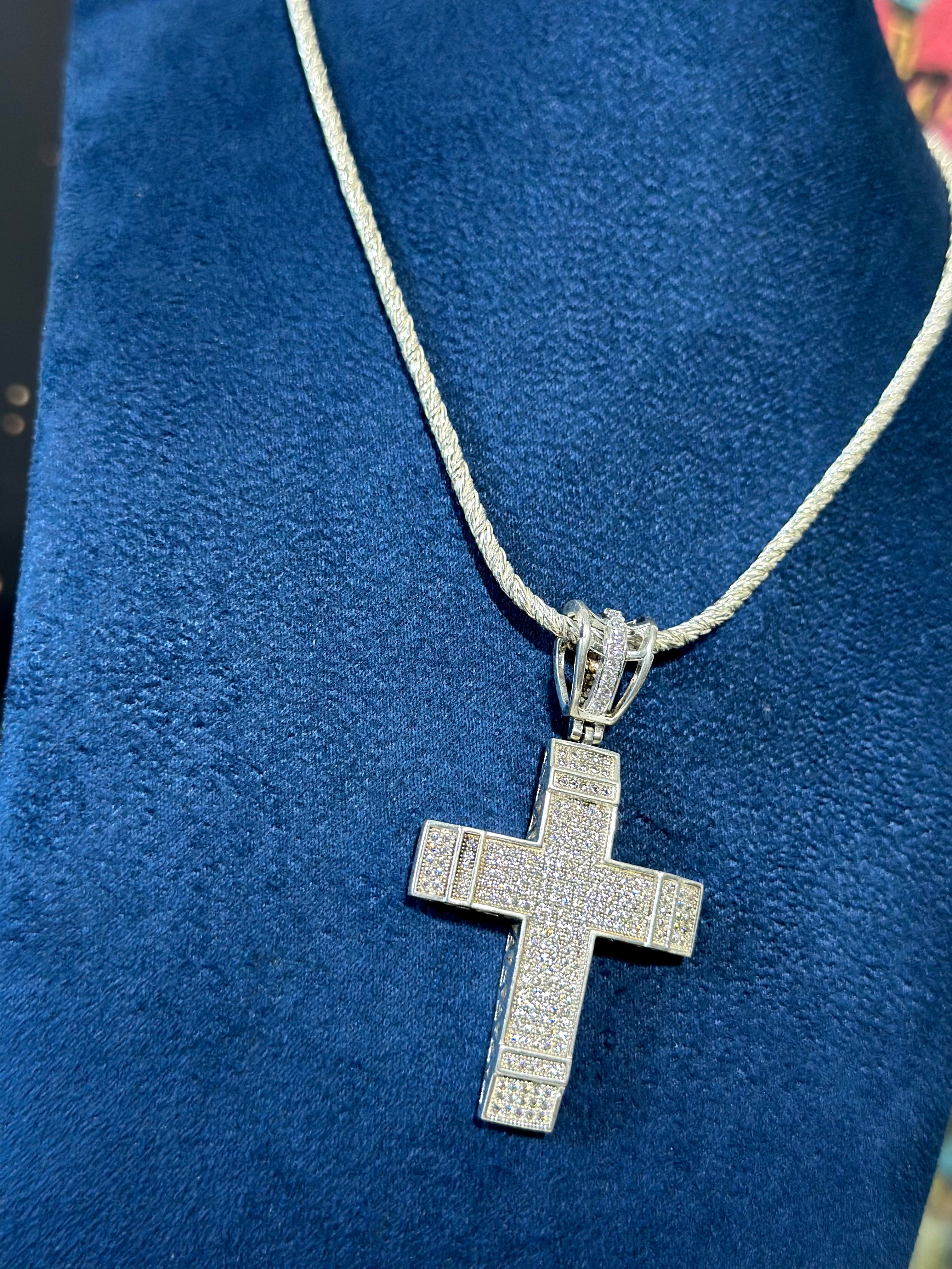 Dije Cruz Chunky Plata .925