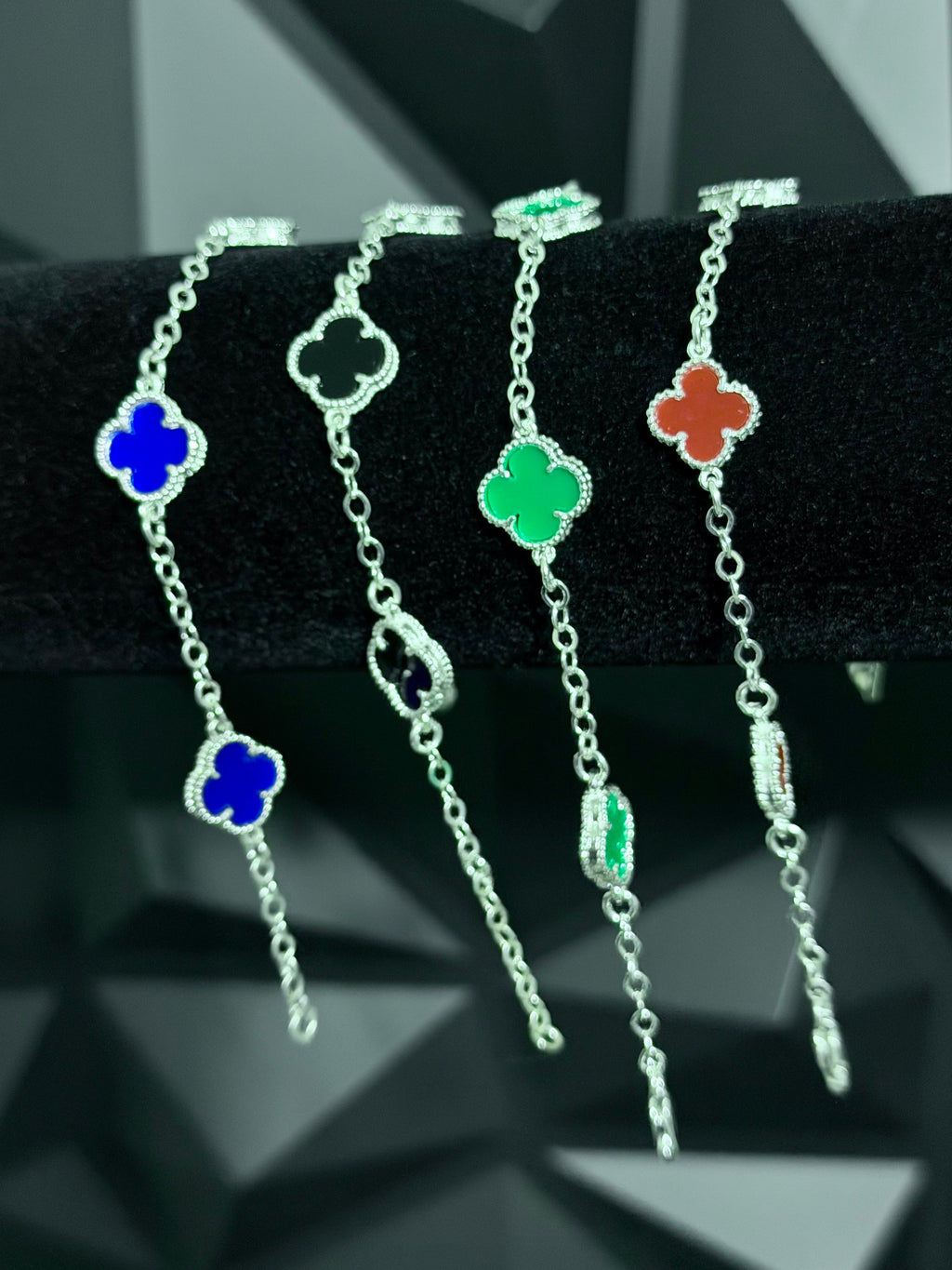 Pulsera Trébol VC tipo “Van Cleef” Plata .925