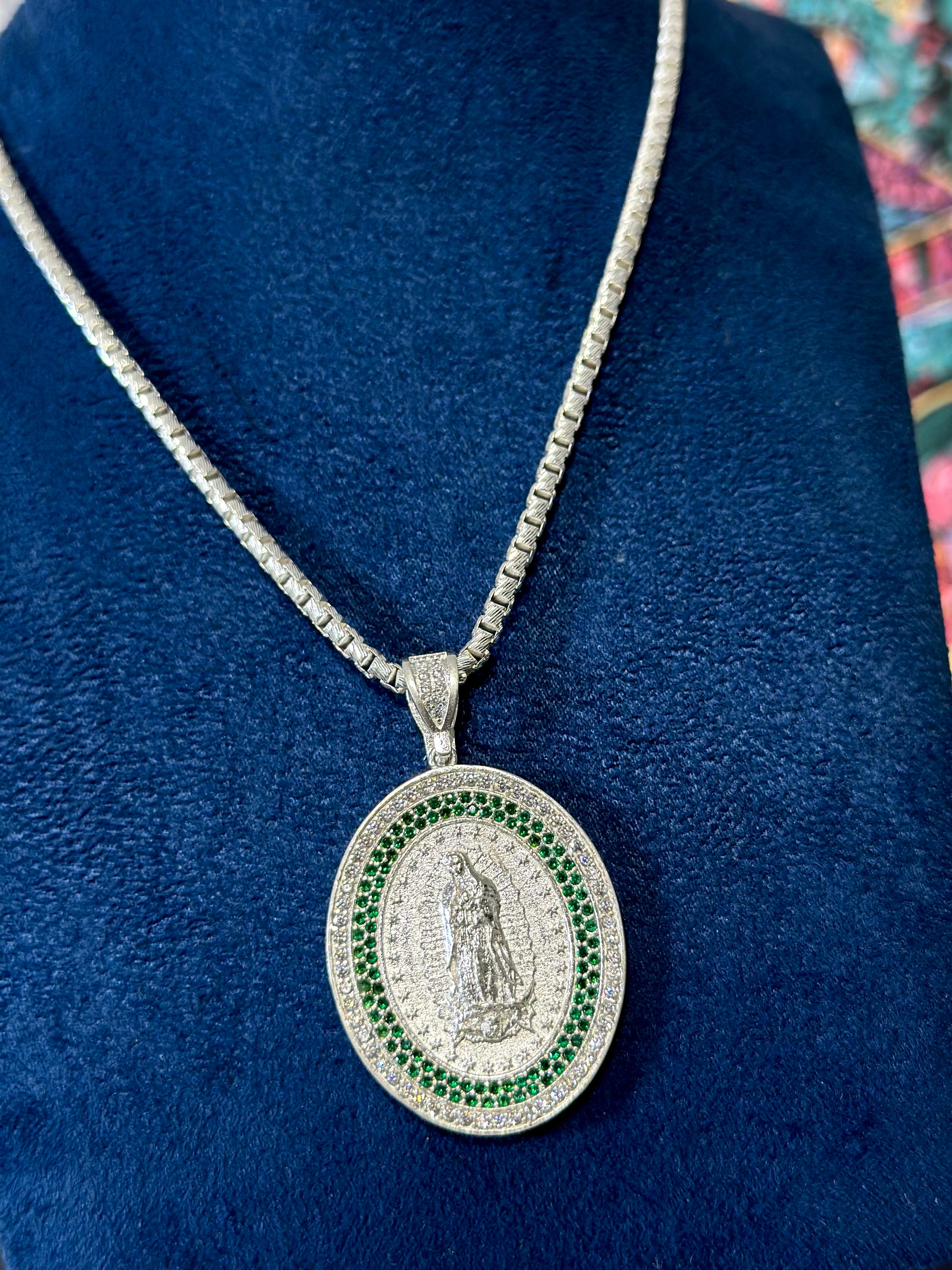 Dije Virgen Medalla Bicolor Plata .925