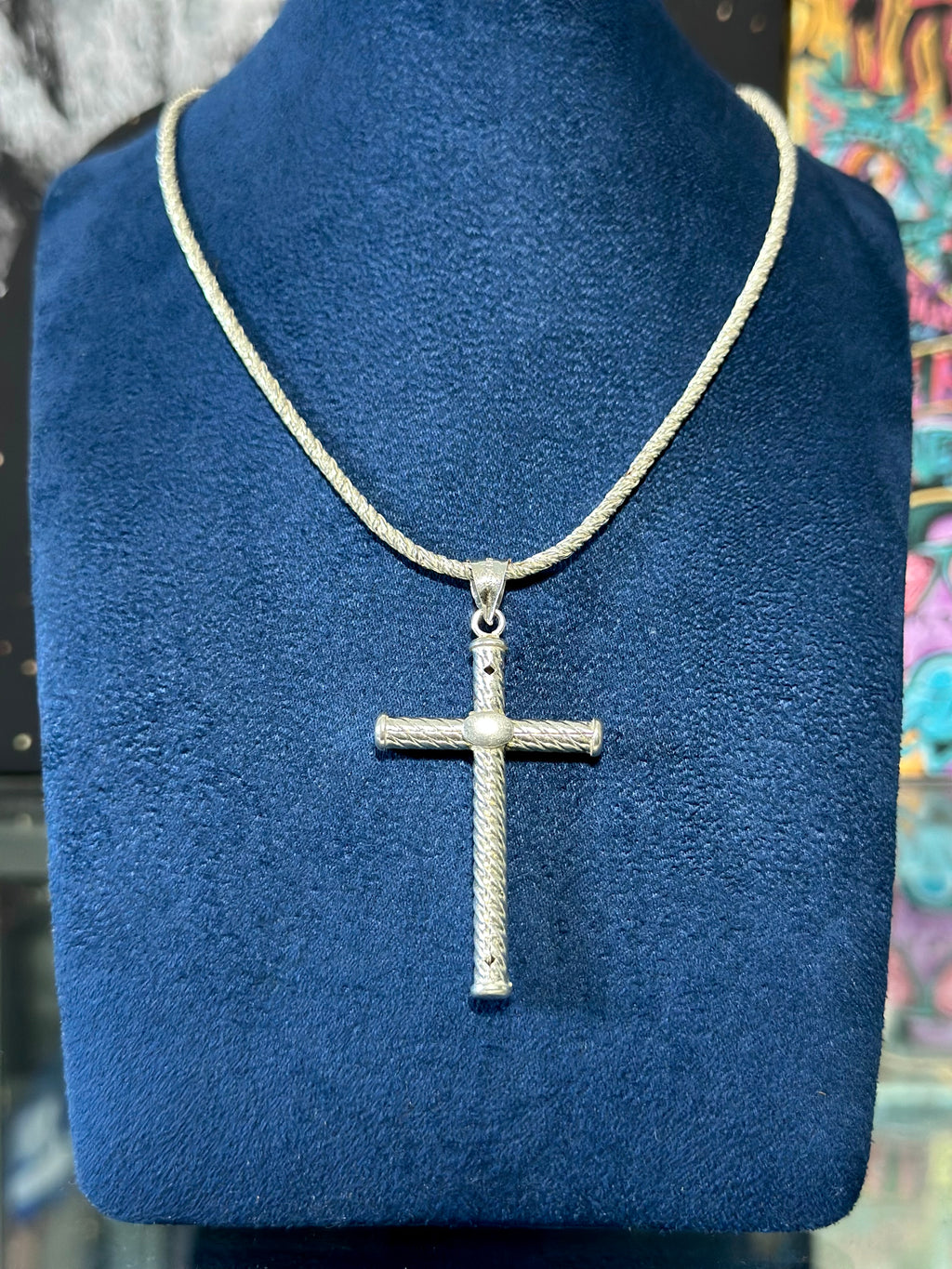 Dije Cruz Hollow Plata .925