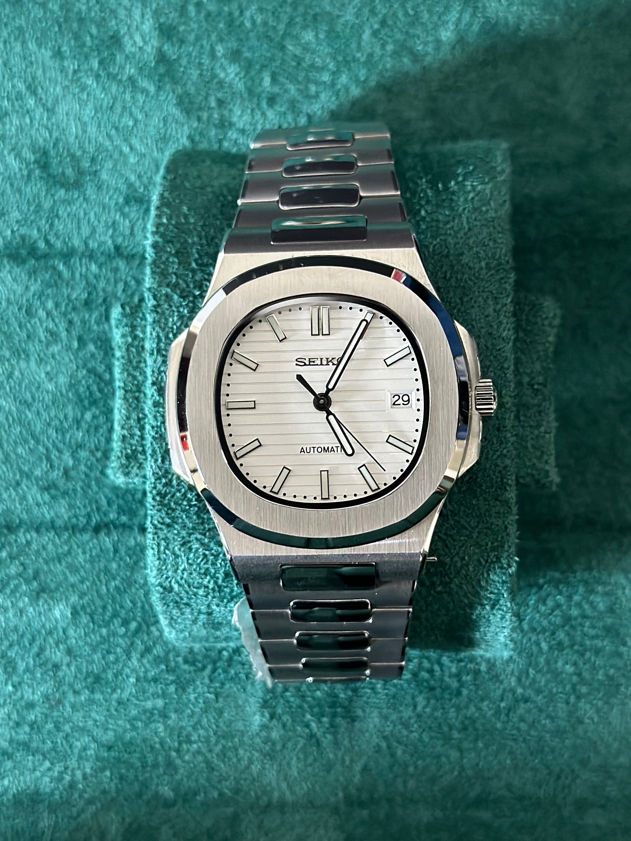 White Nautilus - Seiko Mod