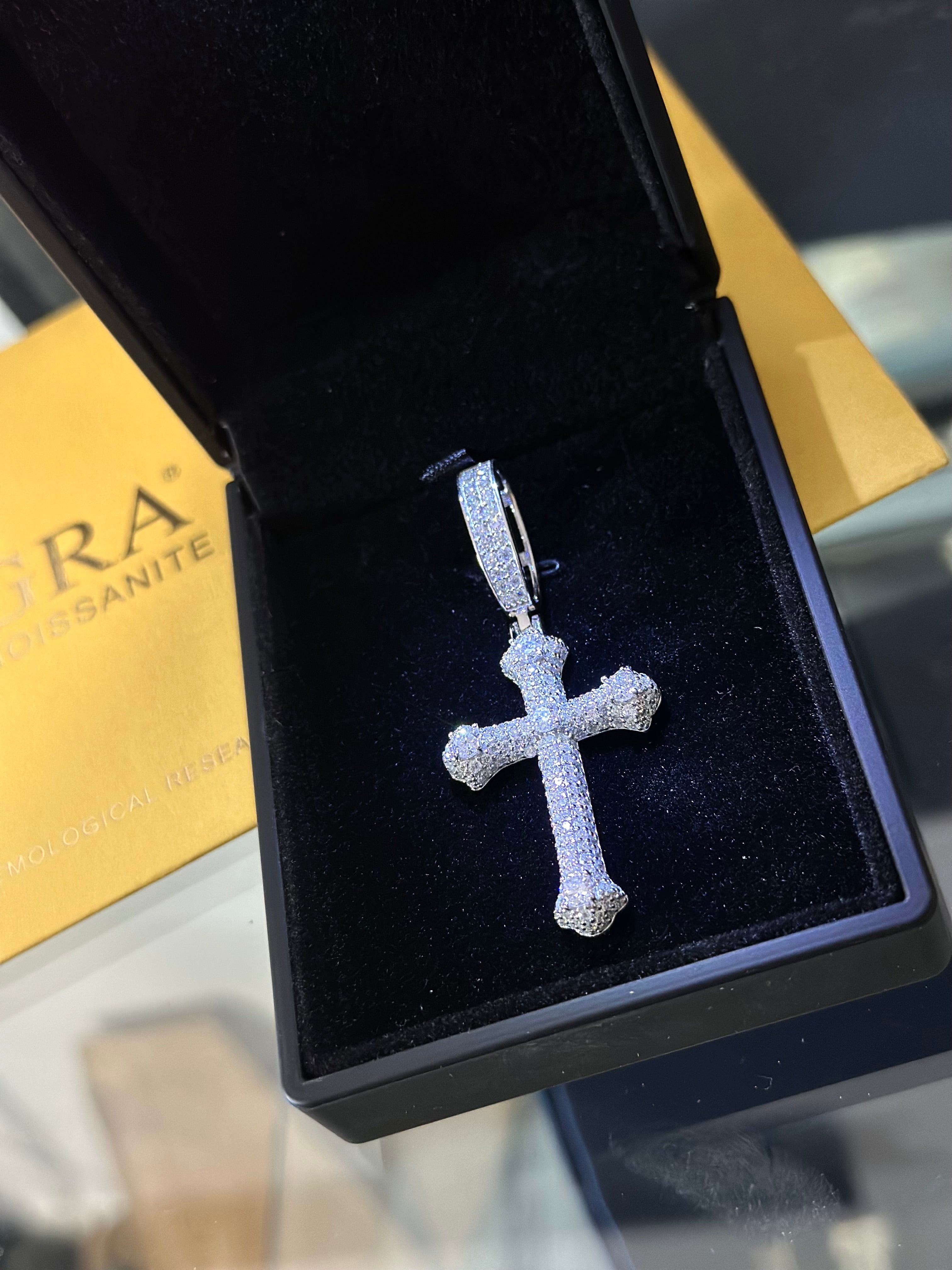 Dije Cruz Points VVS1