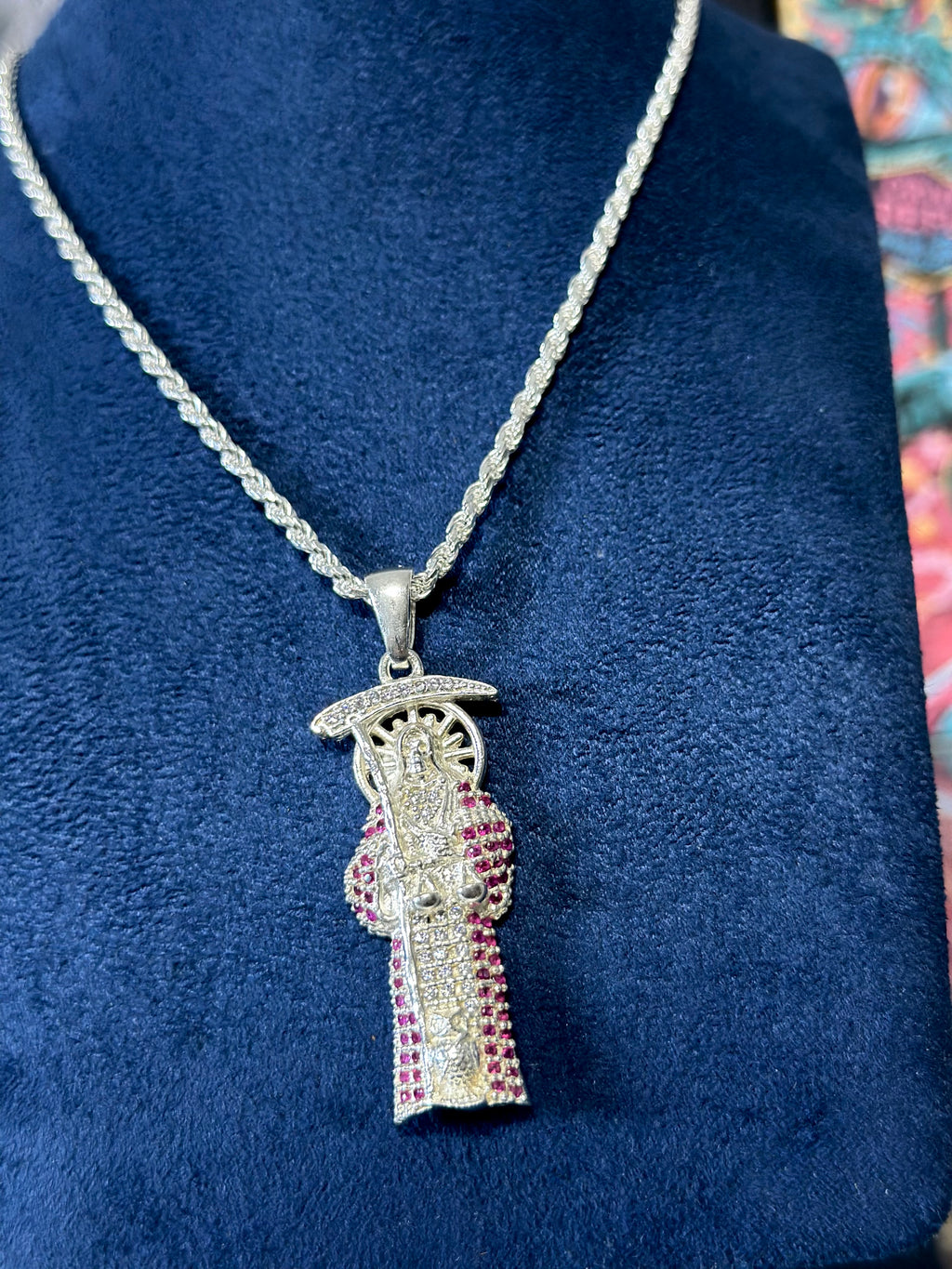 Dije Santa Muerte Violeta Plata .925