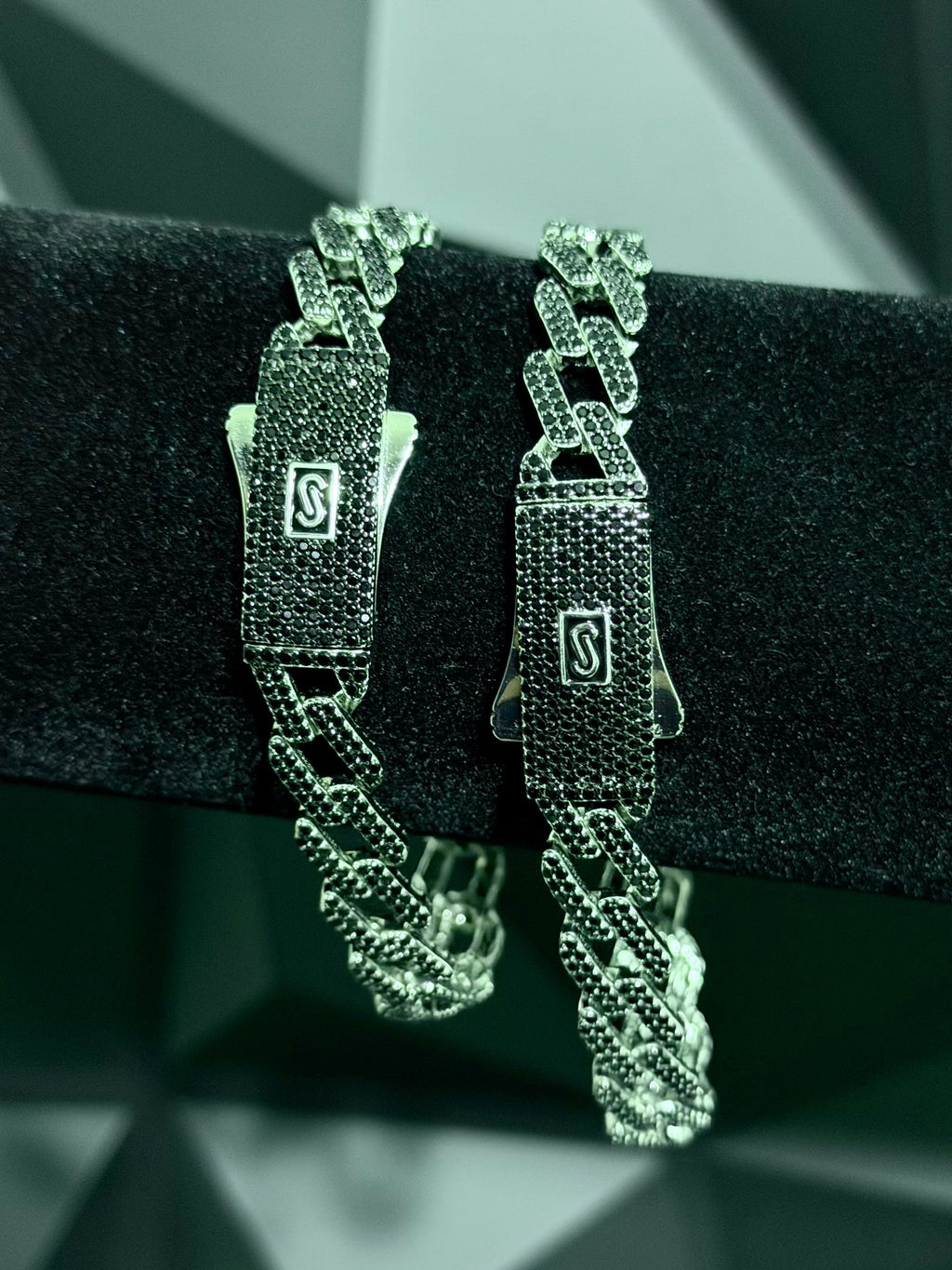 Pulsera Monaco Zigzag 10mm Negra Plata .925