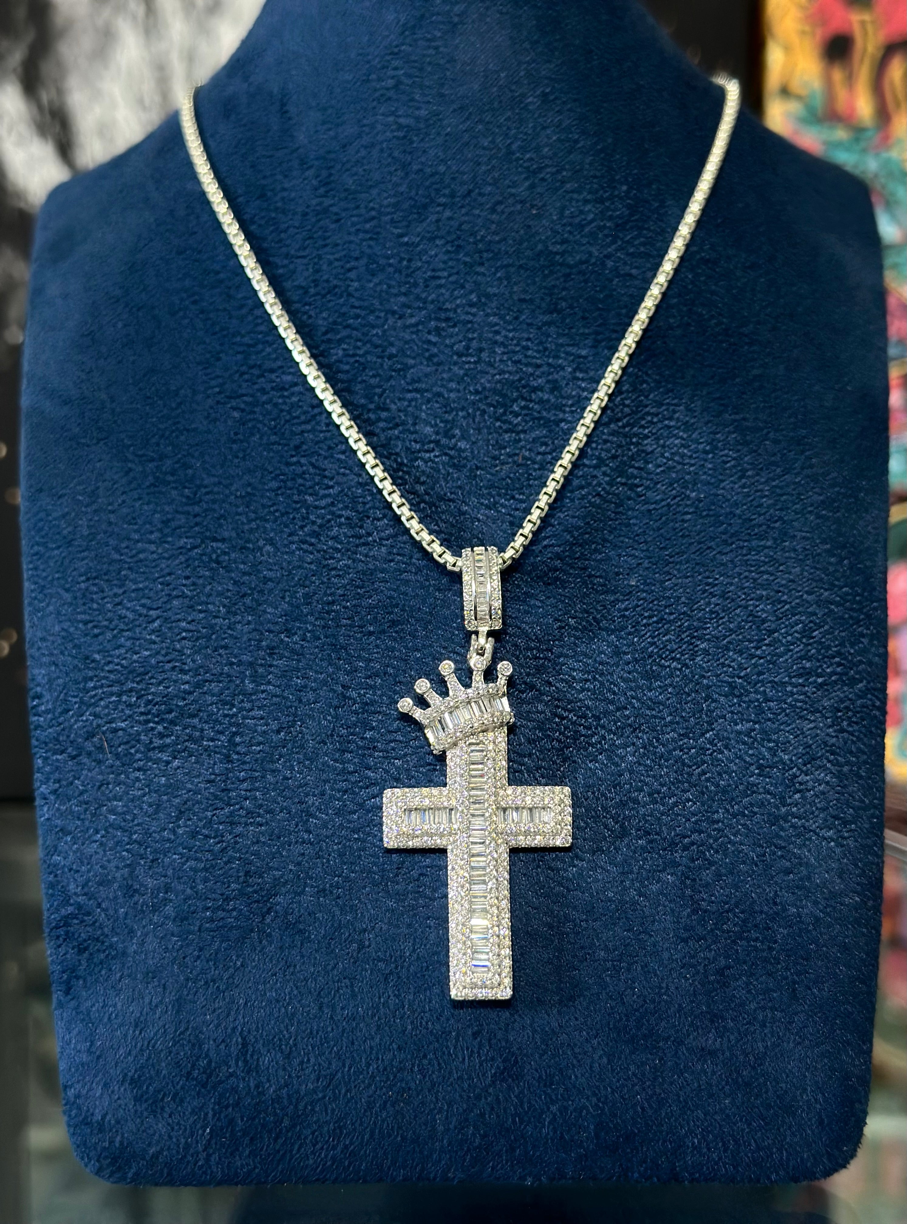 Dije Cruz Corona Plata .925