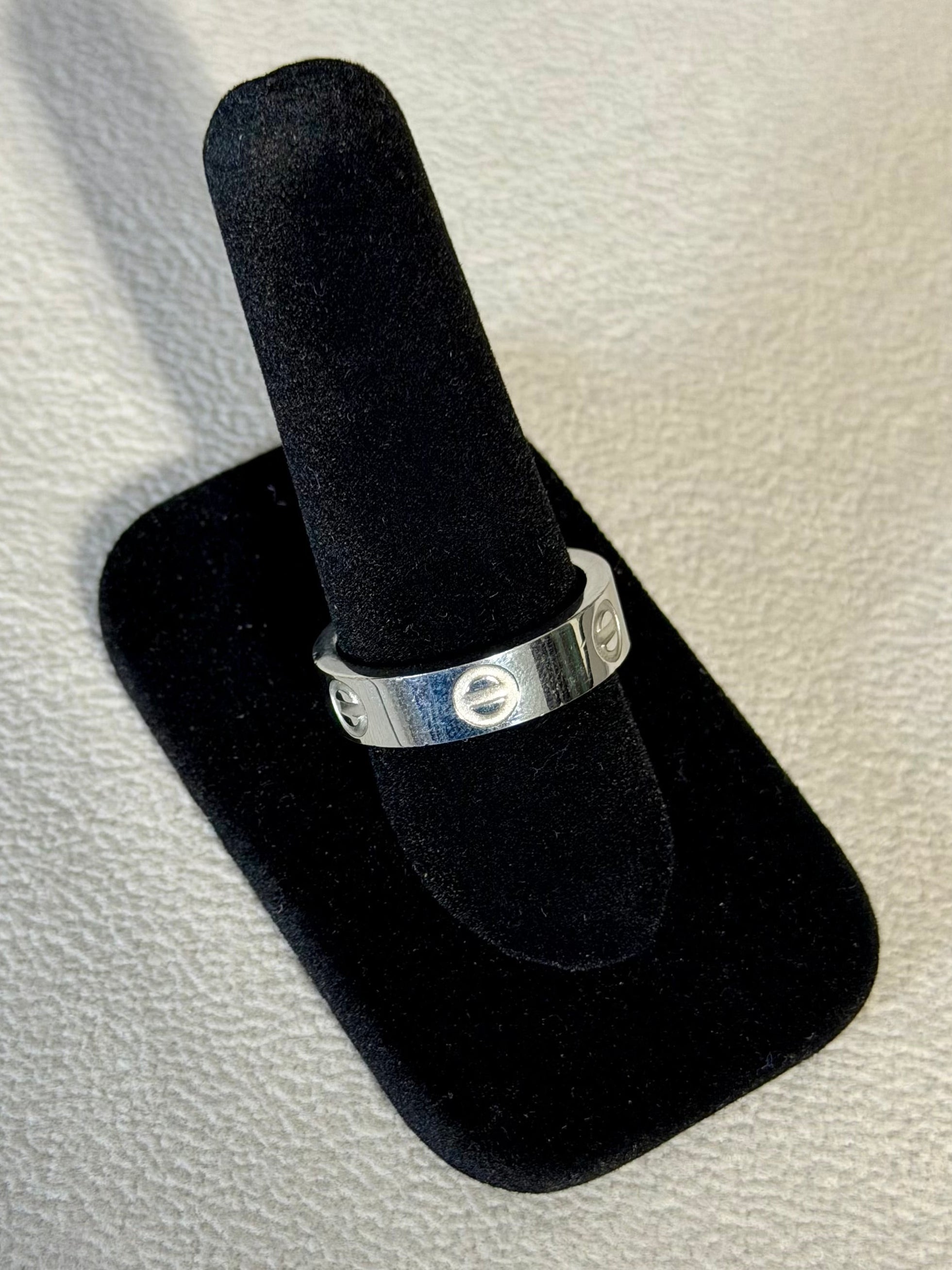 Anillo Crtr Plateado Acero