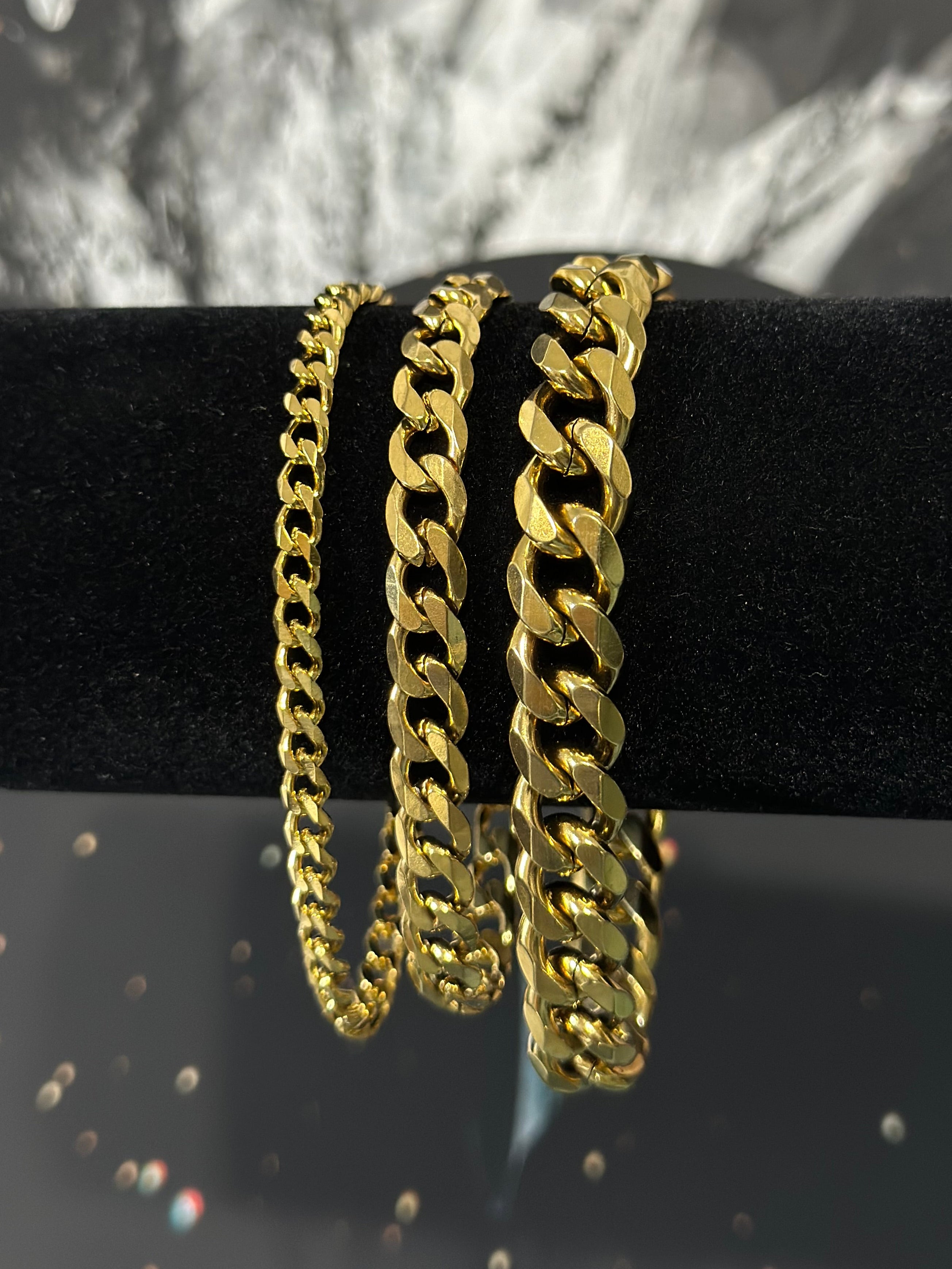 Pulsera Cubana Dorada Acero