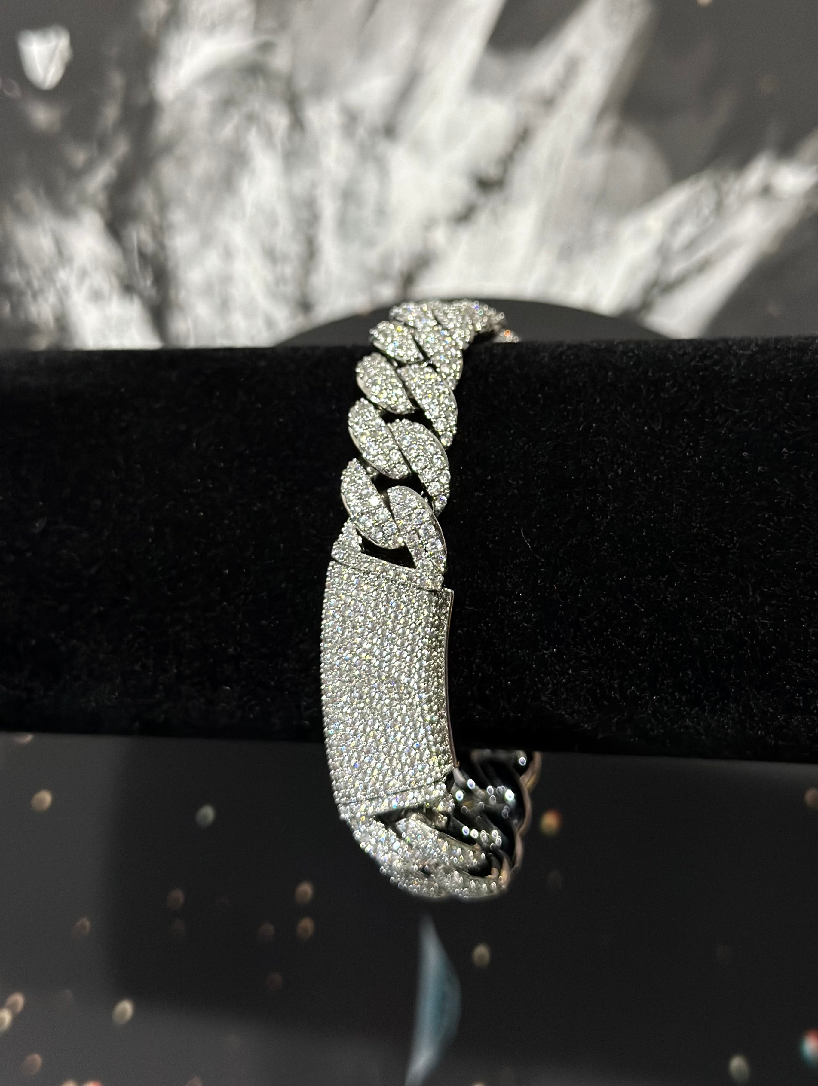 Pulsera Cubana Curva Laminado 18k