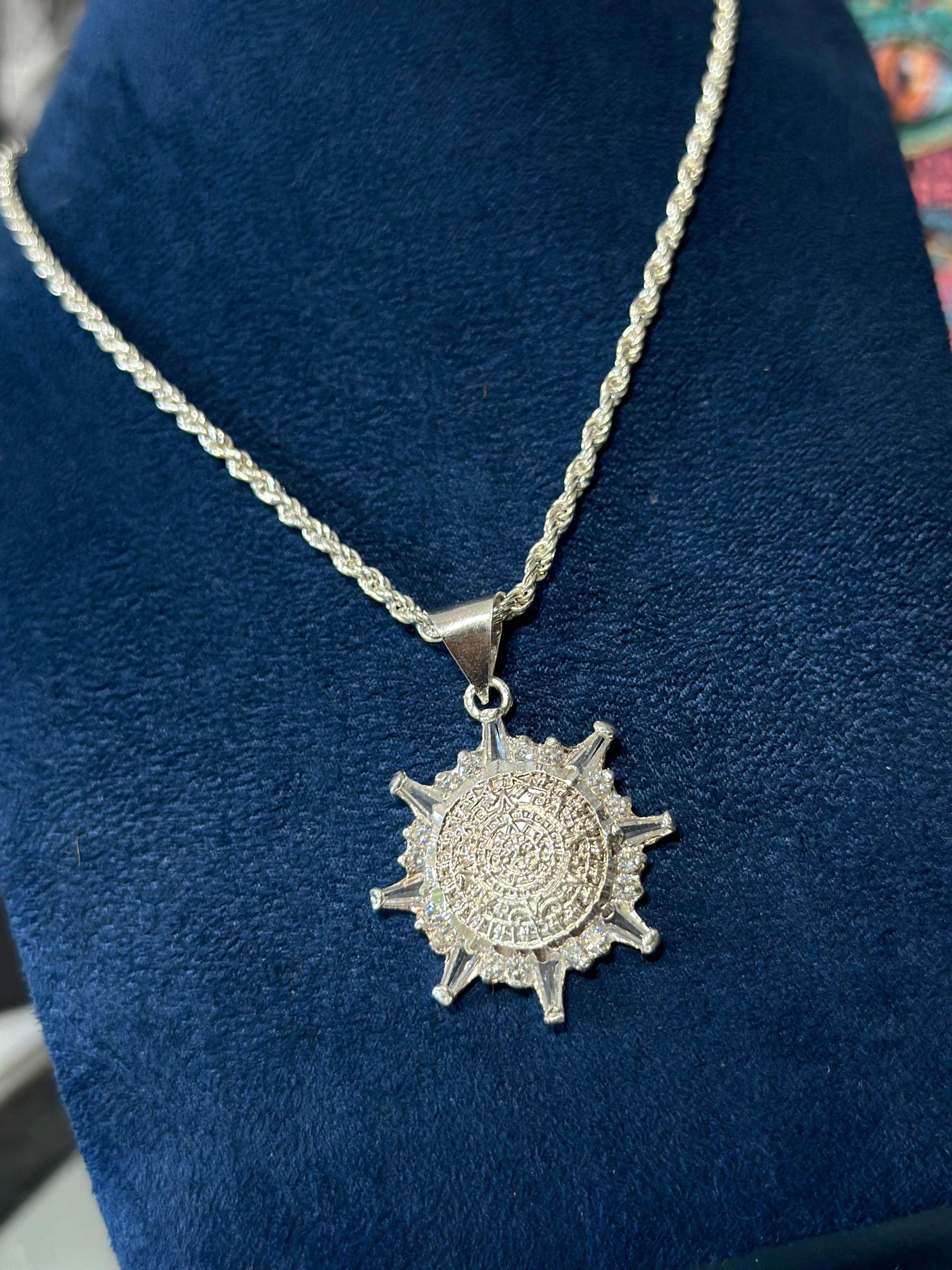 Dije Calendario Azteca Plata .925