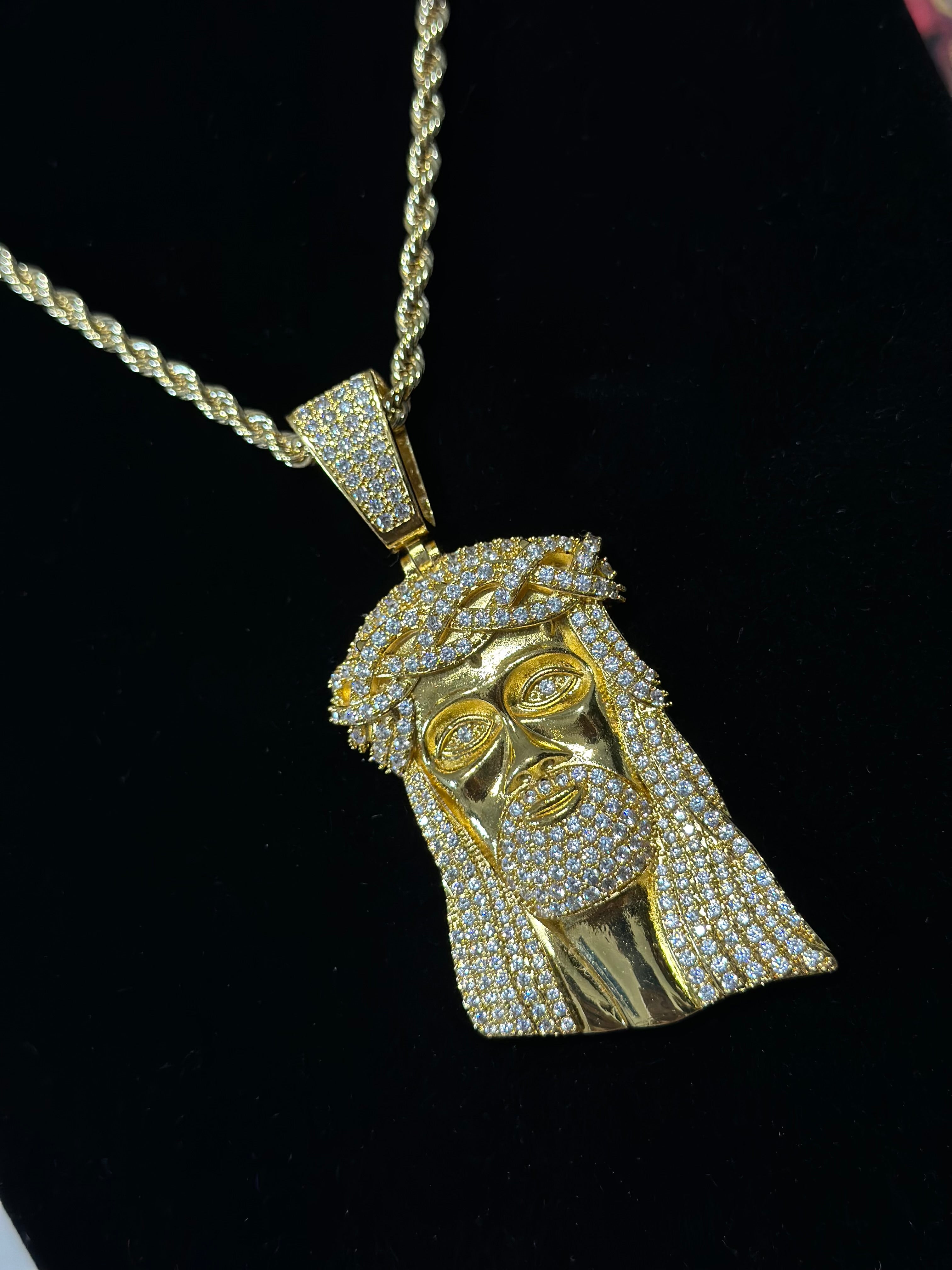 Dije Divino Rostro Oro Laminado